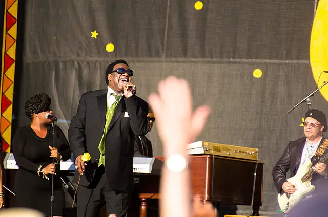 Al Green performing at New Orleans Jazz Fest.