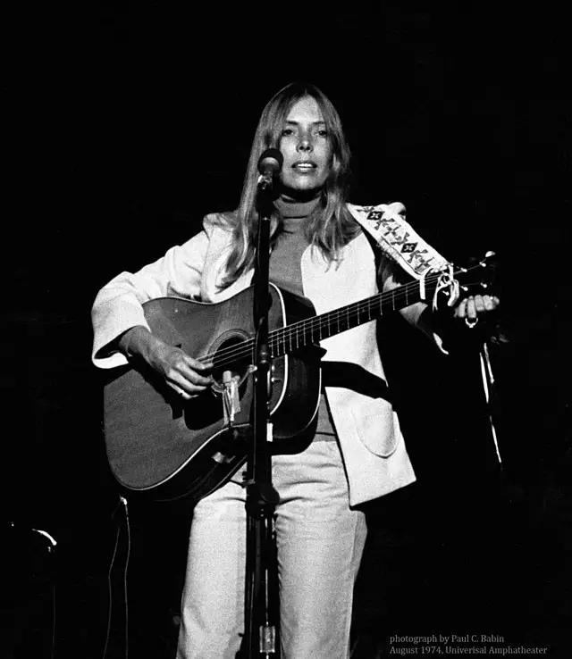 Joni Mitchell declined playing at the Woodstock Festival because she didn’t want to miss the Dick Cavett Show the following Tuesday.